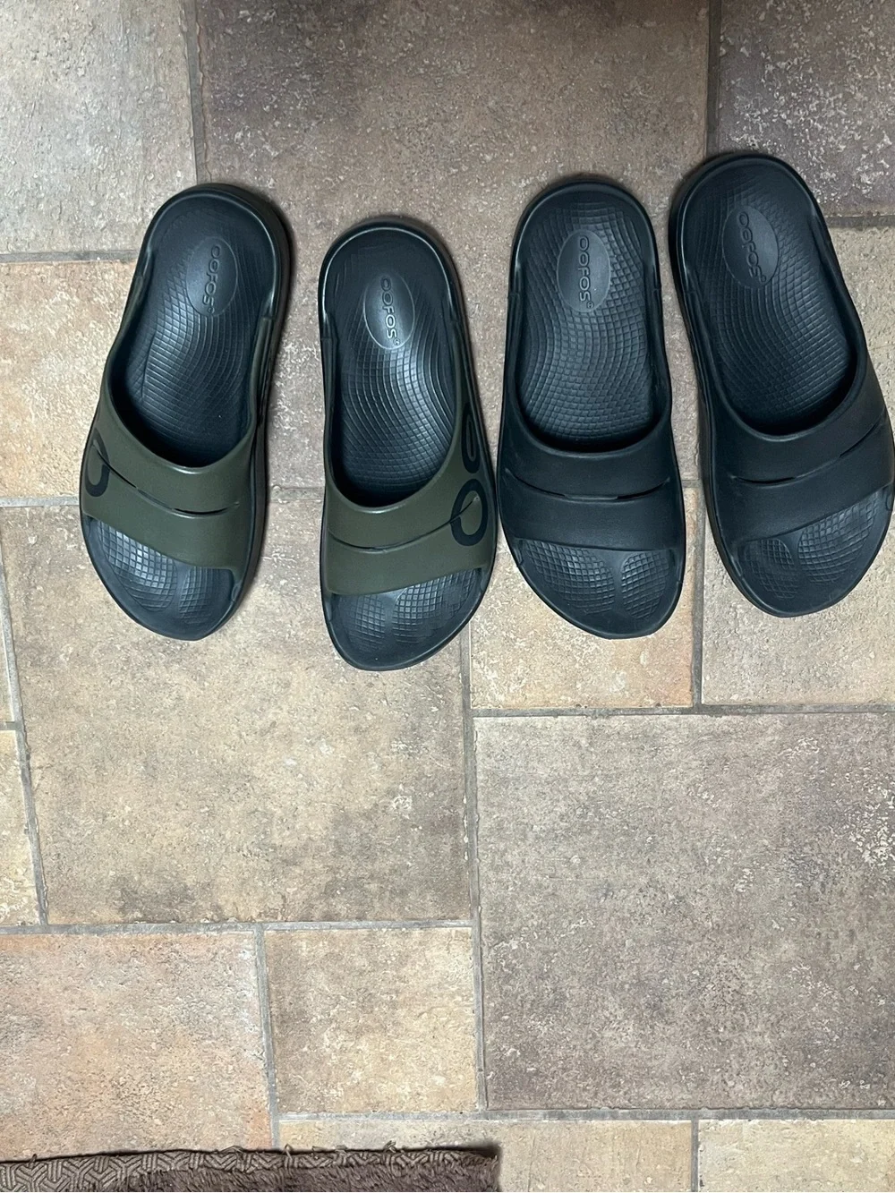 OOFOS Black Replacement Footbeds - Pair of Cushioned Insoles